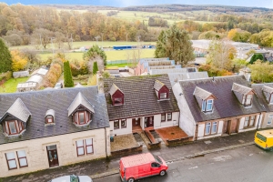 East Main Street, Darvel
