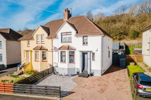 Hutchison Drive, Darvel