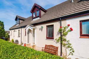 Greenbank Courtyard, Darvel