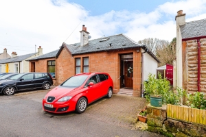 Stratholm Terrace, Newmilns