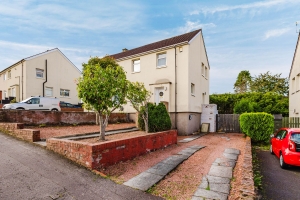 85 Treeswoodhead Road, Kilmarnock